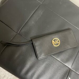 MICHAEL KORS Wallet / Wristlet